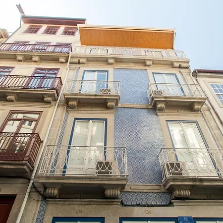 Janelas De Sao Bento 3 By Hosts Apartment Porto