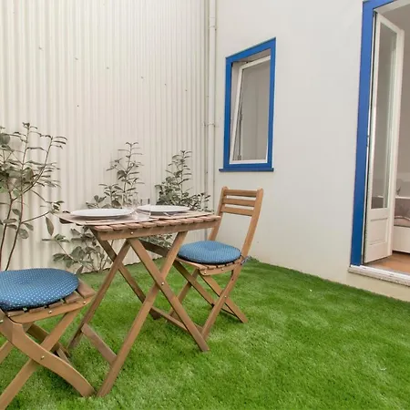 Apartment Janelas De Sao Bento 3 By Hosts Porto