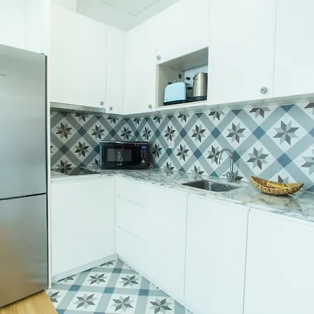 Apartment Janelas De Sao Bento 3 By Hosts *